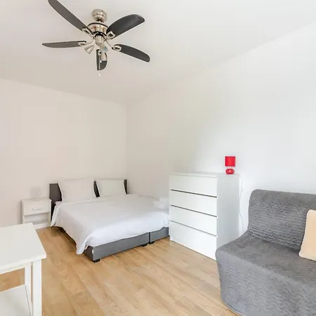 Artyleryjska For 6 People By Bookinghost *