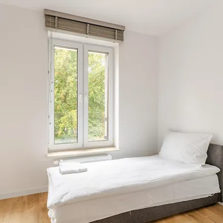 Artyleryjska For 6 People By Bookinghost * コウォブジェク